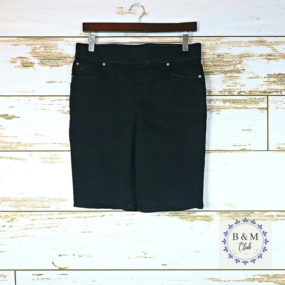 Gloria Vanderbilt Women's Sz 6 Avery Shorts NWOT